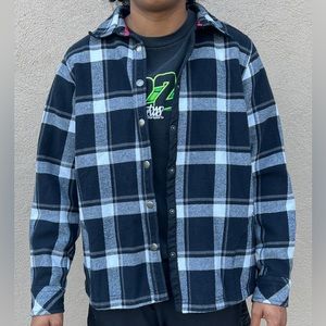 flannel shirt / women’s M fits men S